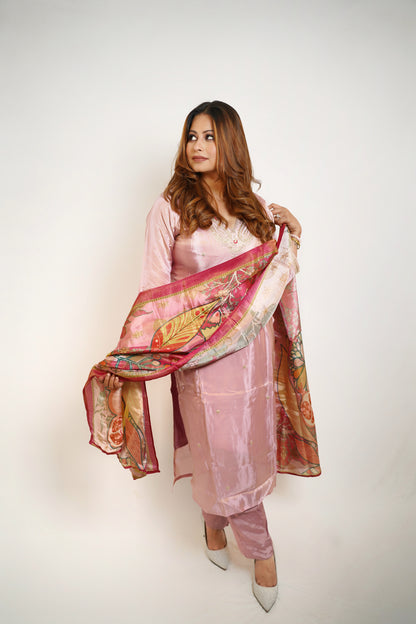 Luxe Dusty Rose Suit with Statement Dupatta